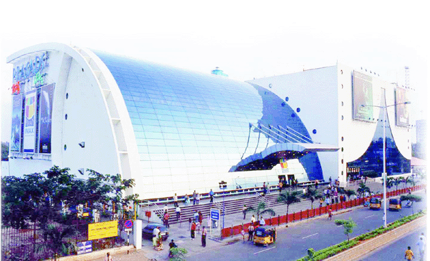 The heat and dust is leading to complaints of dry eyes, redness and itching, doctors said at the Sarojini Devi Eye Hospital. The heat and dust is leading to complaints of dry eyes, redness and itching, doctors said at the Sarojini Devi Eye Hospital.